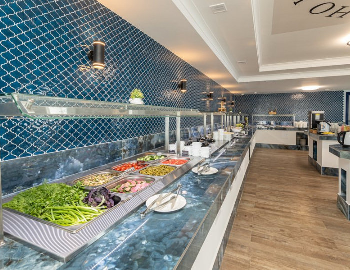 «Хемингуэй» ресторан - Отель Alex Resort & Spa Hotel / Алекс Резорт & Спа