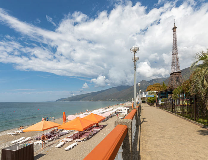 Оборудованный пляж - Отель Alex Resort & Spa Hotel / Алекс Резорт & Спа